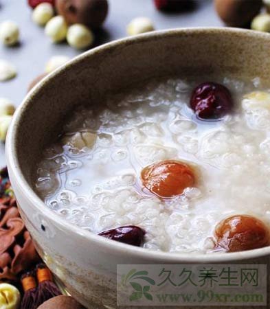冬季养生粥推荐:健脑核桃粥