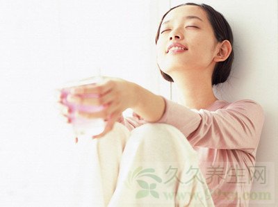 女性月经期间身体不适呕吐怎么办