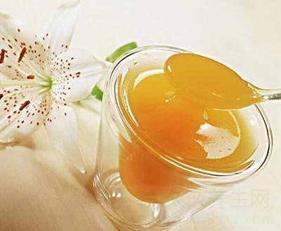 蜂蜜不能和什么食物一起吃