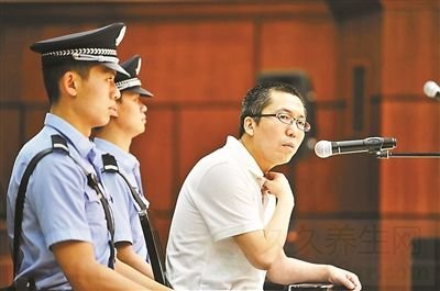“僧人船震”“郭美美炫富”