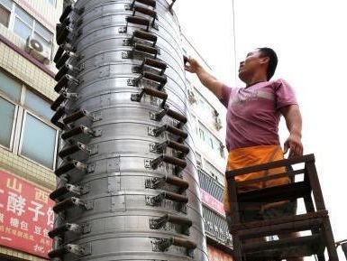 奇观!郑州馒头店摞30层蒸笼