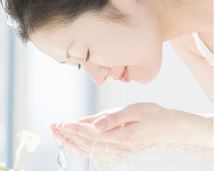 甘油白醋美容法