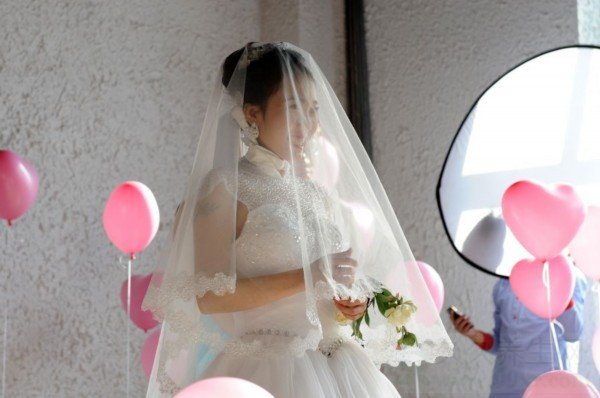 没有新郎的婚礼