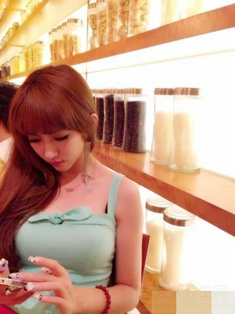 УԬ