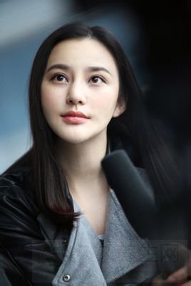 Ӹ