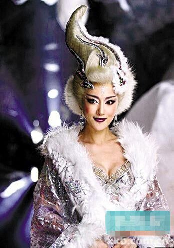 妲己也遭剪胸