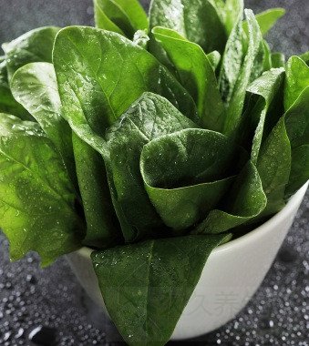 胃痛吃什么食物好 胃痛吃这些食物最好