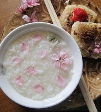 吃什么美容养颜 5款“女人如花”食疗法