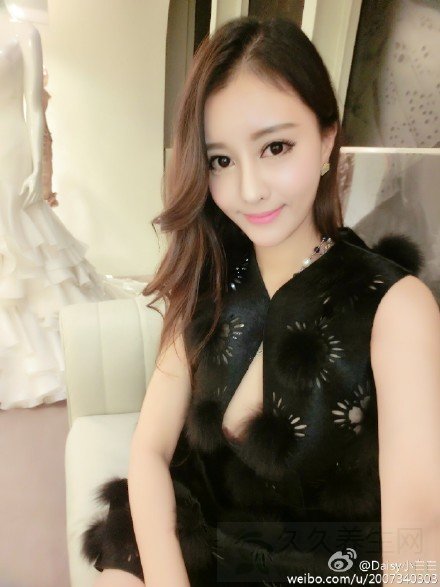 模特白莉娜整容照曝光