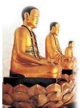 塑制肉身佛3步骤