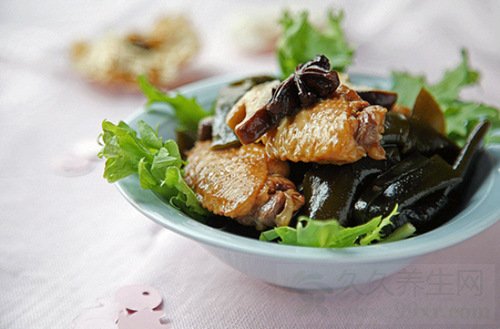 春日养生食谱:海带香菇炖翅中