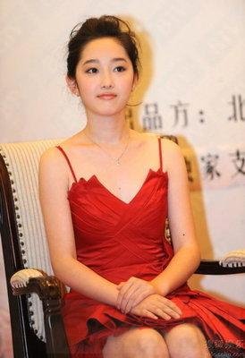 蒋梦婕解约没受潜规则