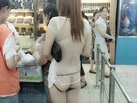 女大学生旅行被遣返