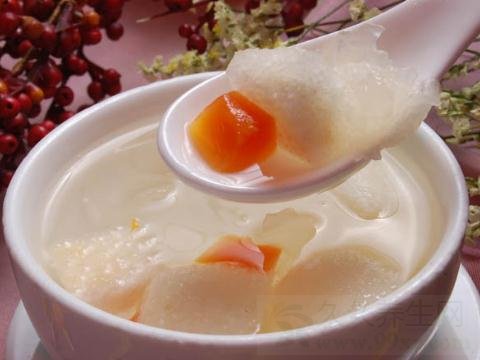冰糖雪梨的功效与作用