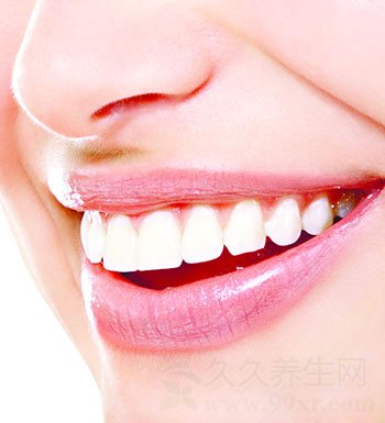 牙齿亮白形象好 哪些人不适合做牙齿美白