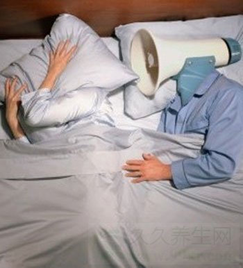 深夜呼噜声不绝于耳 怎样预防打呼噜?