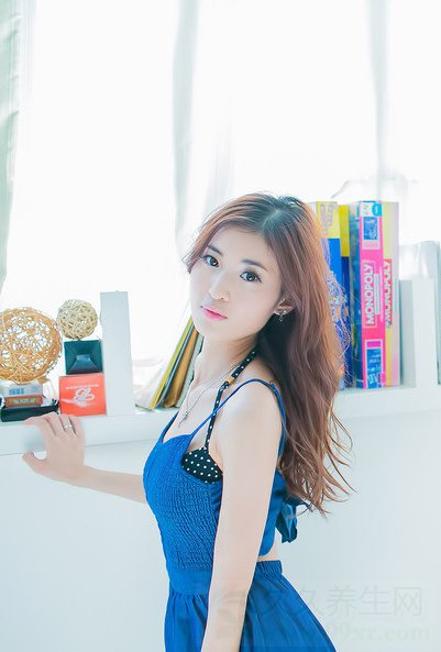 那天我和老公在野外发生了一次性爱