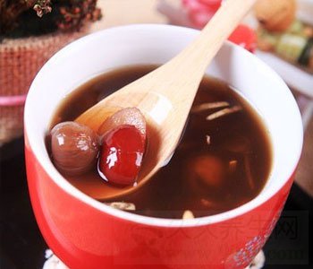 大枣、红糖“红色”食材是冬季补血养血佳品