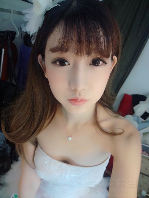 7Ƶ
