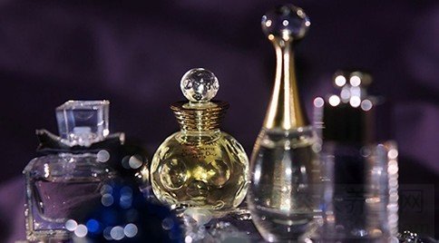 过期化妆品能用吗 过期化妆品的妙用