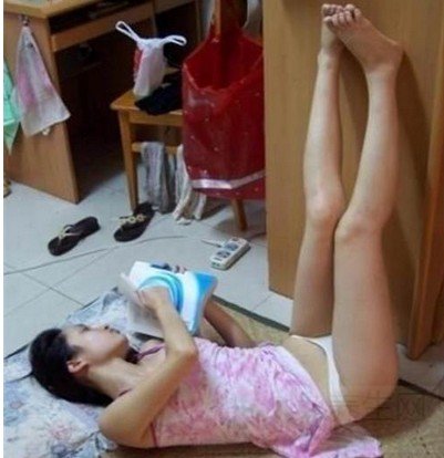 女大学生穿着暴露被维修工强奸