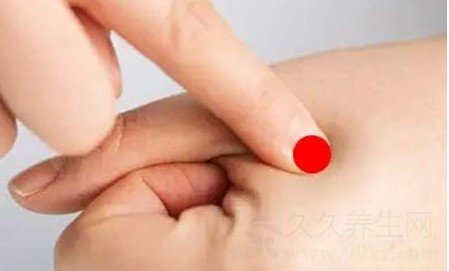 气喘症穴位治疗法