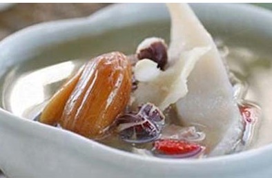 白带过多多食用益脾补肾清热利湿之物