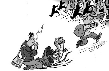 女子养水蛭当宠物