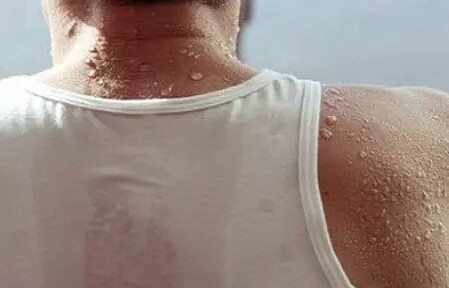 夏季出汗怎么补充营养水