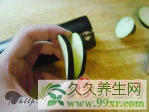 鱼香茄盒的做法